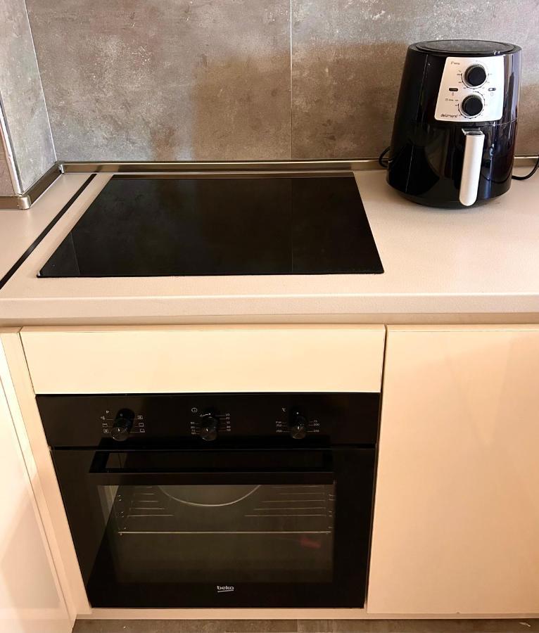 Flat Mara, Pet Friendly Leilighet Podgorica Eksteriør bilde